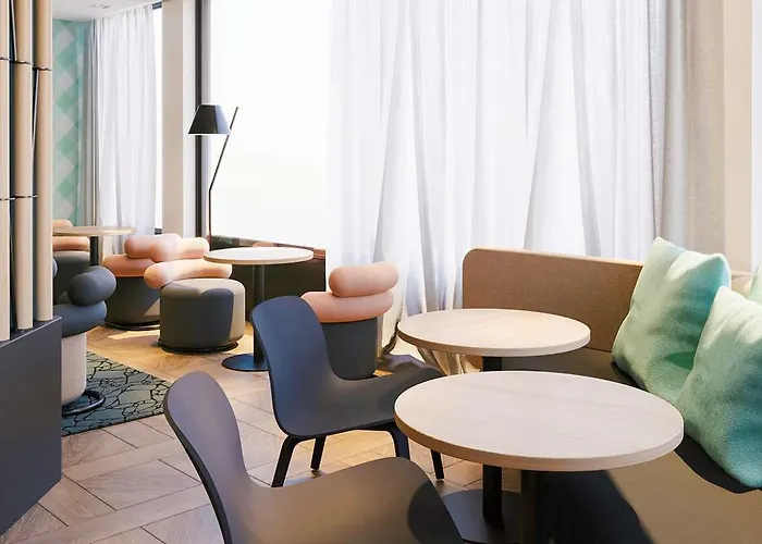 호텔 Ibis Styles Paris Sud 3*